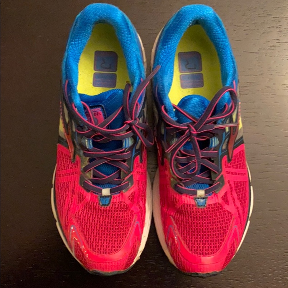 Brooks Ravenna Sneakers